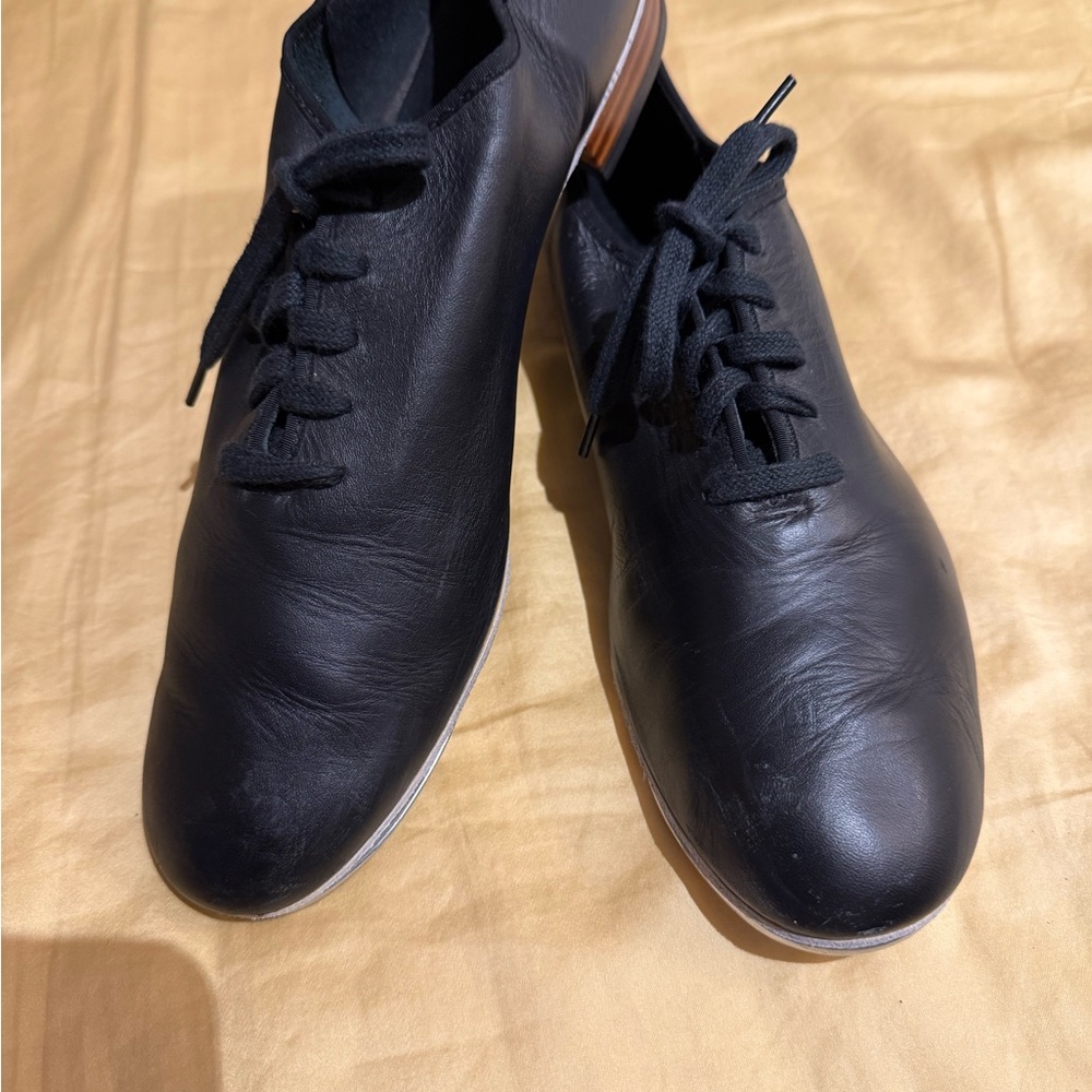 Women’s Tap shoes by Danshuz